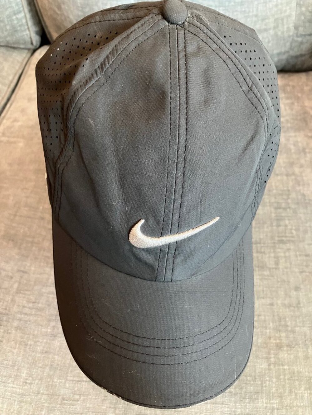 Nike Golf RZN VRS Black Perforated Hat Cap Swoosh Adjustable Strapback OSFA